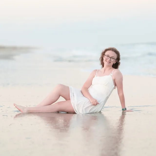 Another fun senior portrait session at Huntington. It was a little windy, but she had a great time…