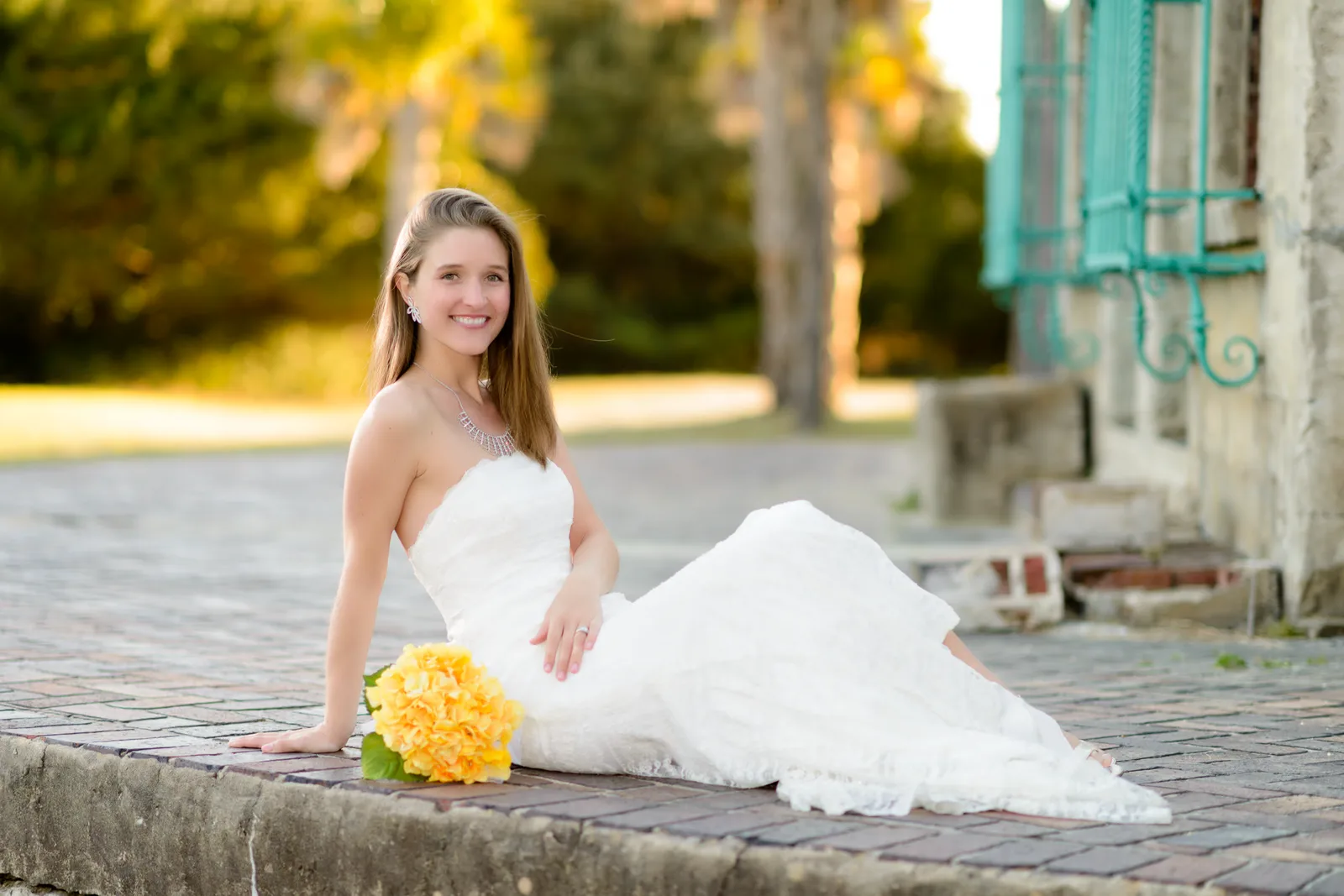 Bridal portrait behind the Atalaya Castle - Huntington State Park