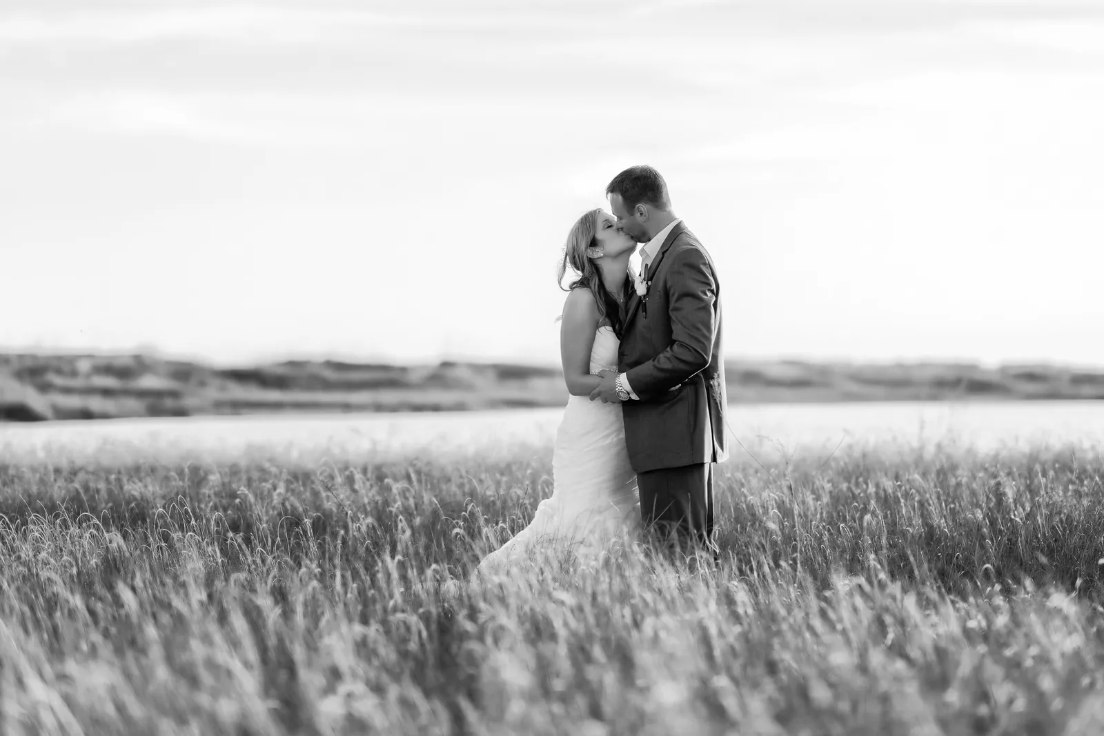 Kiss surrounded by beach grass - Holden Beach