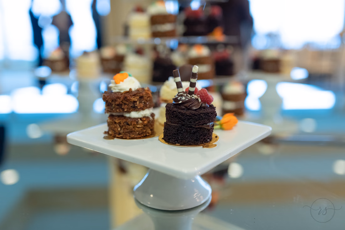Cupcake table - Dunes Golf and Beach Club - Myrtle Beach