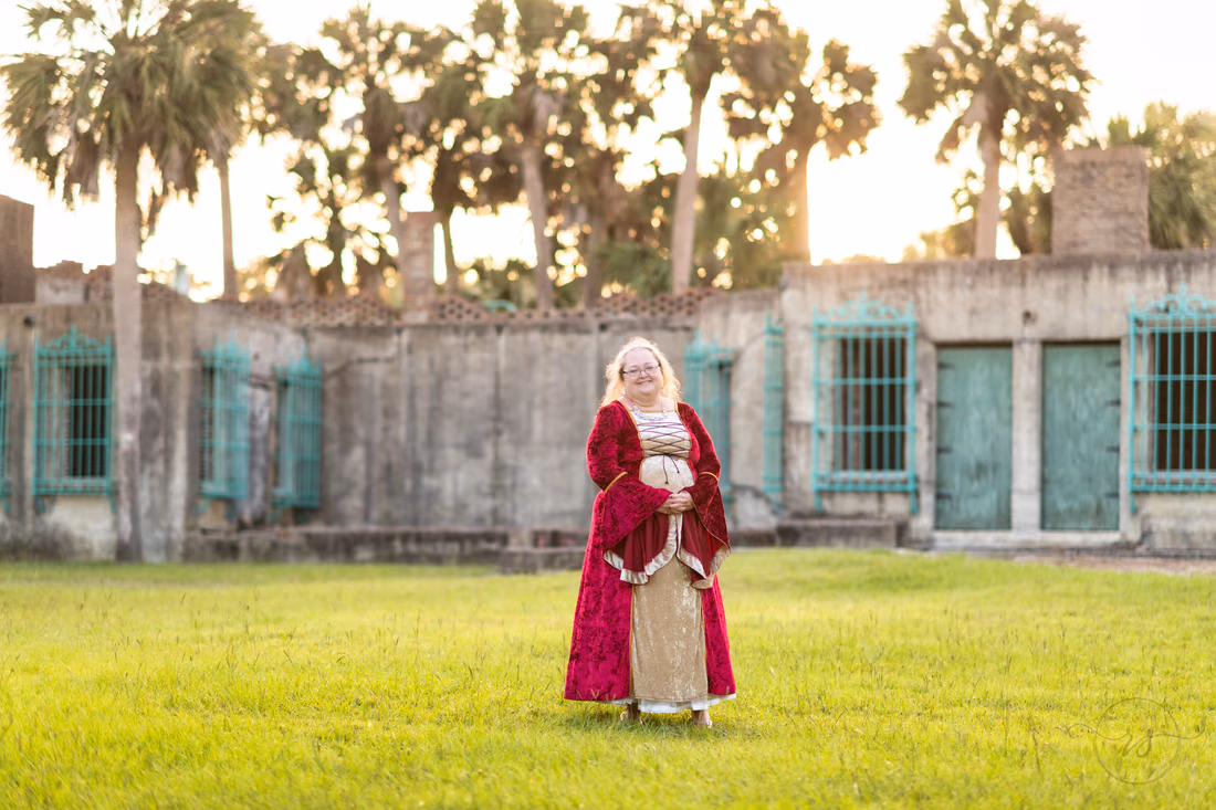 Medieval cosplay portraits at the Atalaya Castle - Huntington Beach State Park