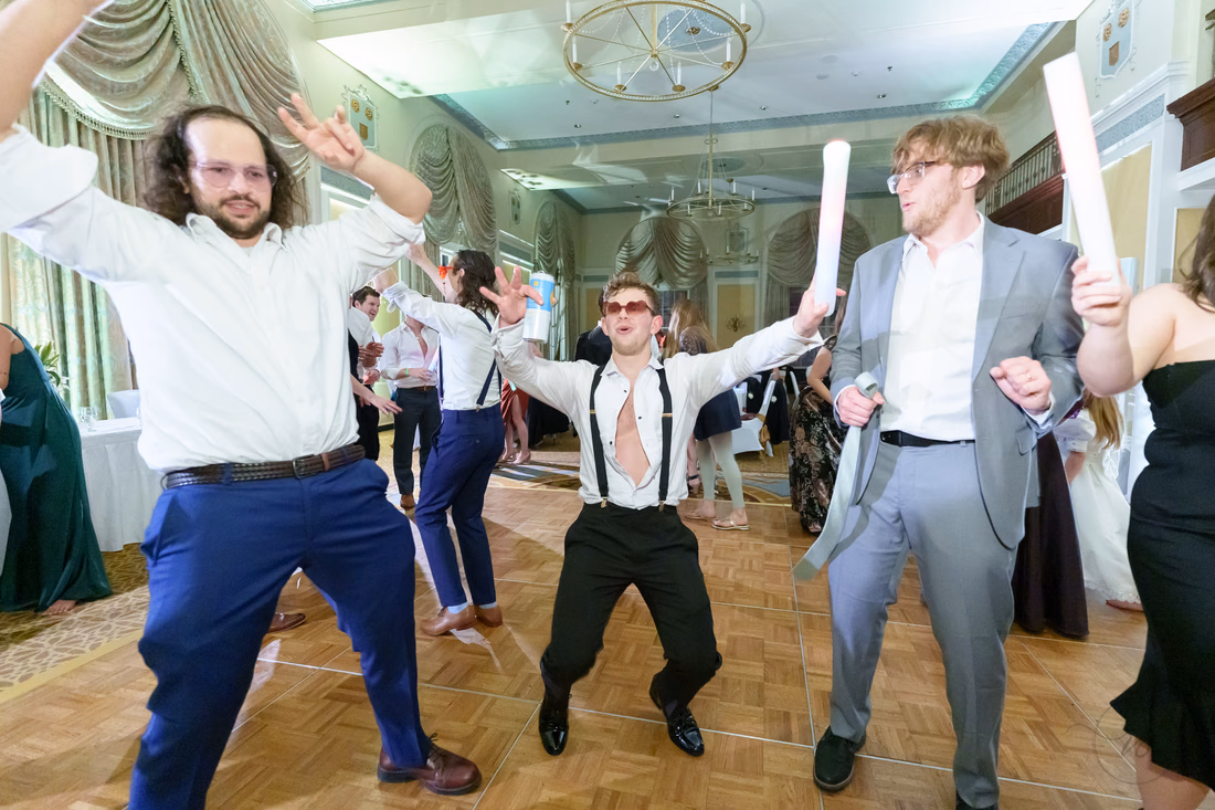 Ultra wide view of guests busting dance moves - Francis Marion Charleston