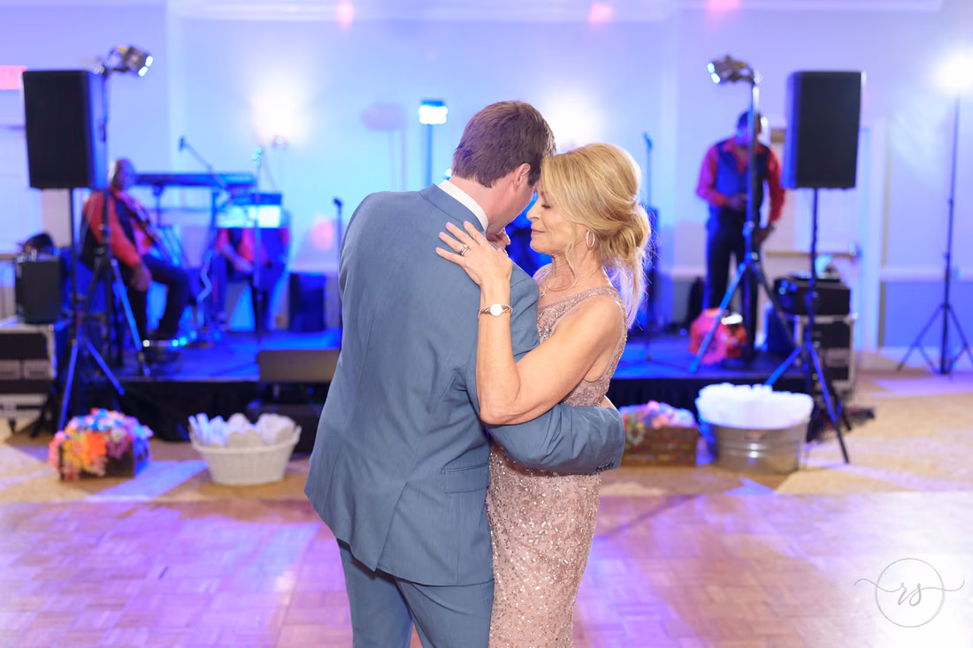 Mother and son dance - Pawleys Plantation