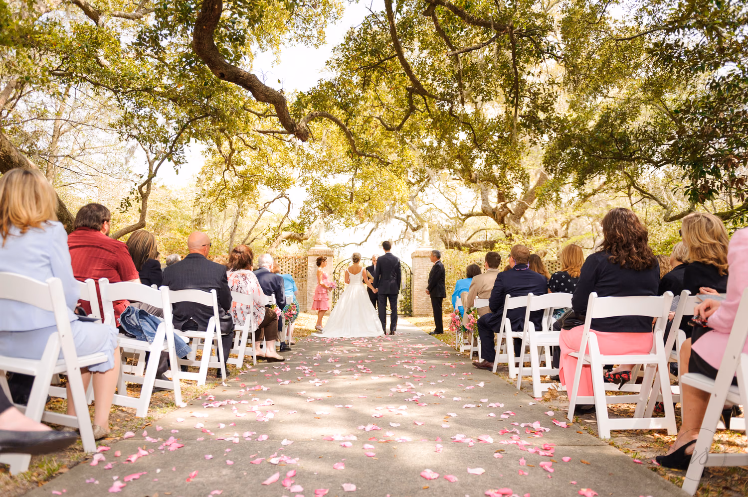 Beautiful spot for a wedding - Holiday cottage walkway at Brookgreen Gardens