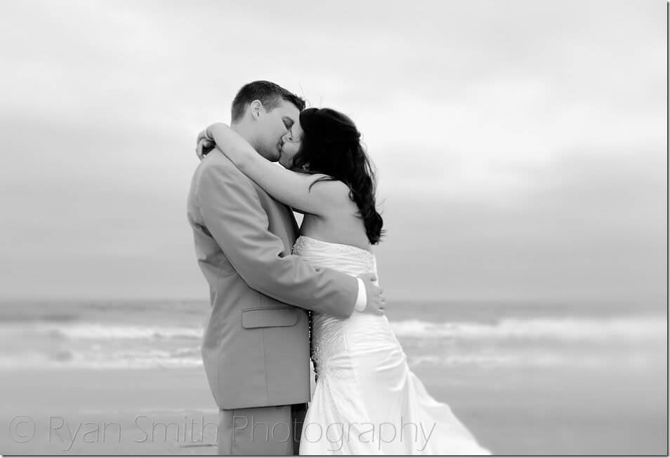 Kiss in black and white with a tilt-shift effect - Ocean Isle - NC