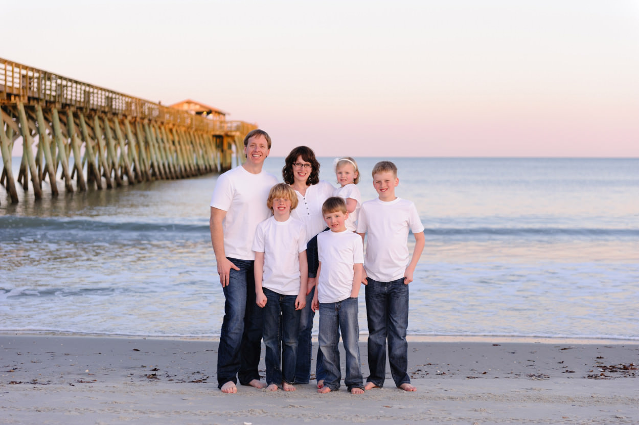 family-portraits-of-six-at-myrtle-beach-state-park020