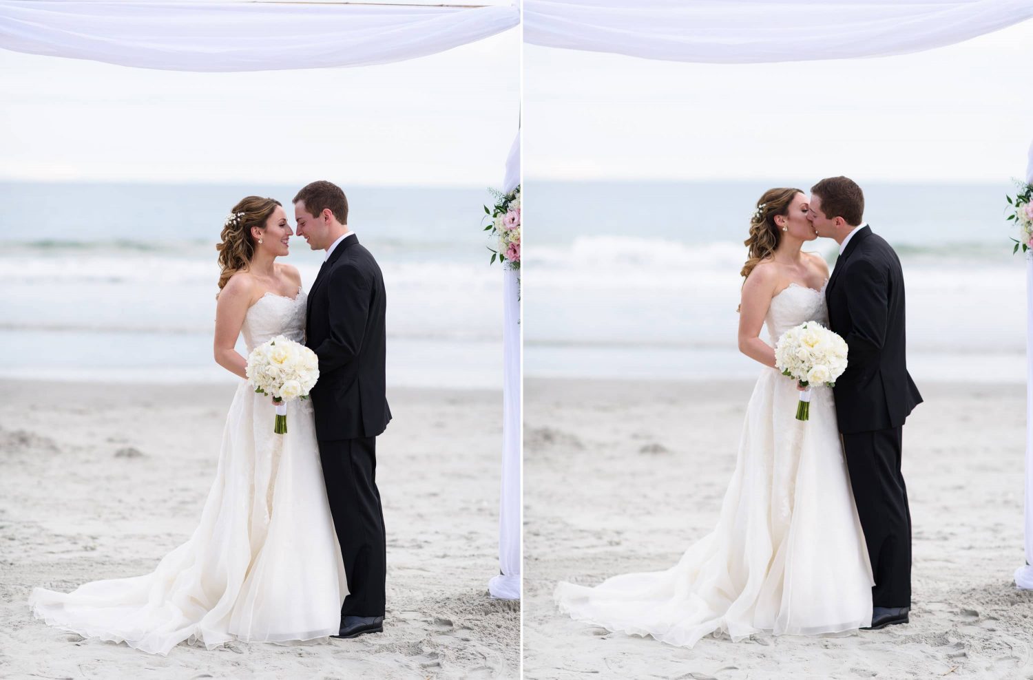 Kiss in front of the ocean