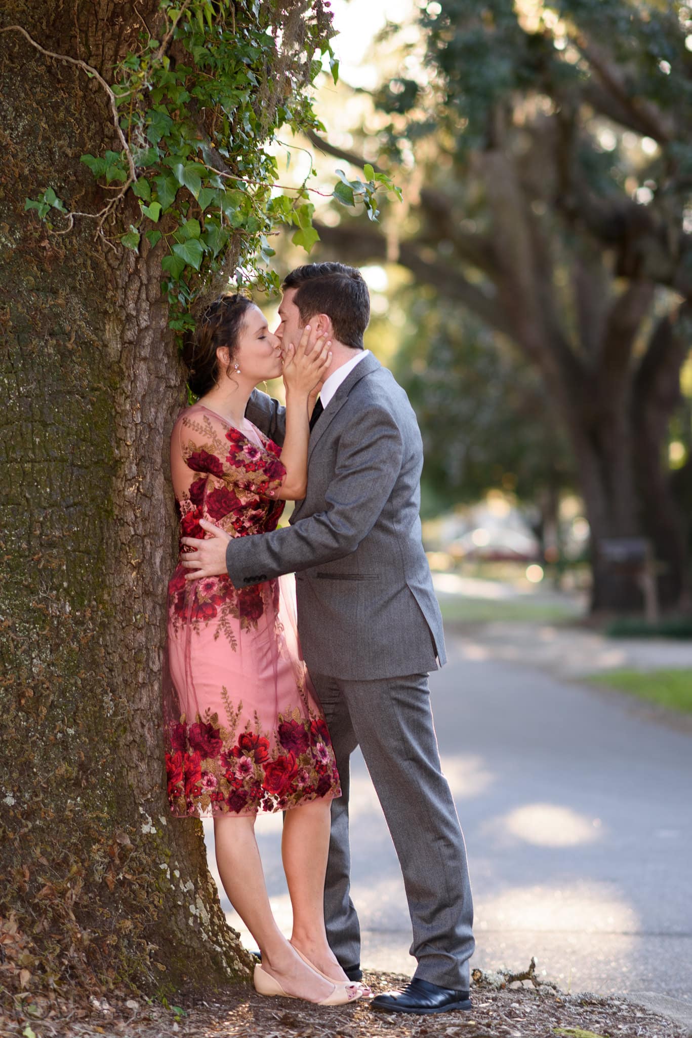 Kissing by the oak tree - Oak Street, Conway, SC