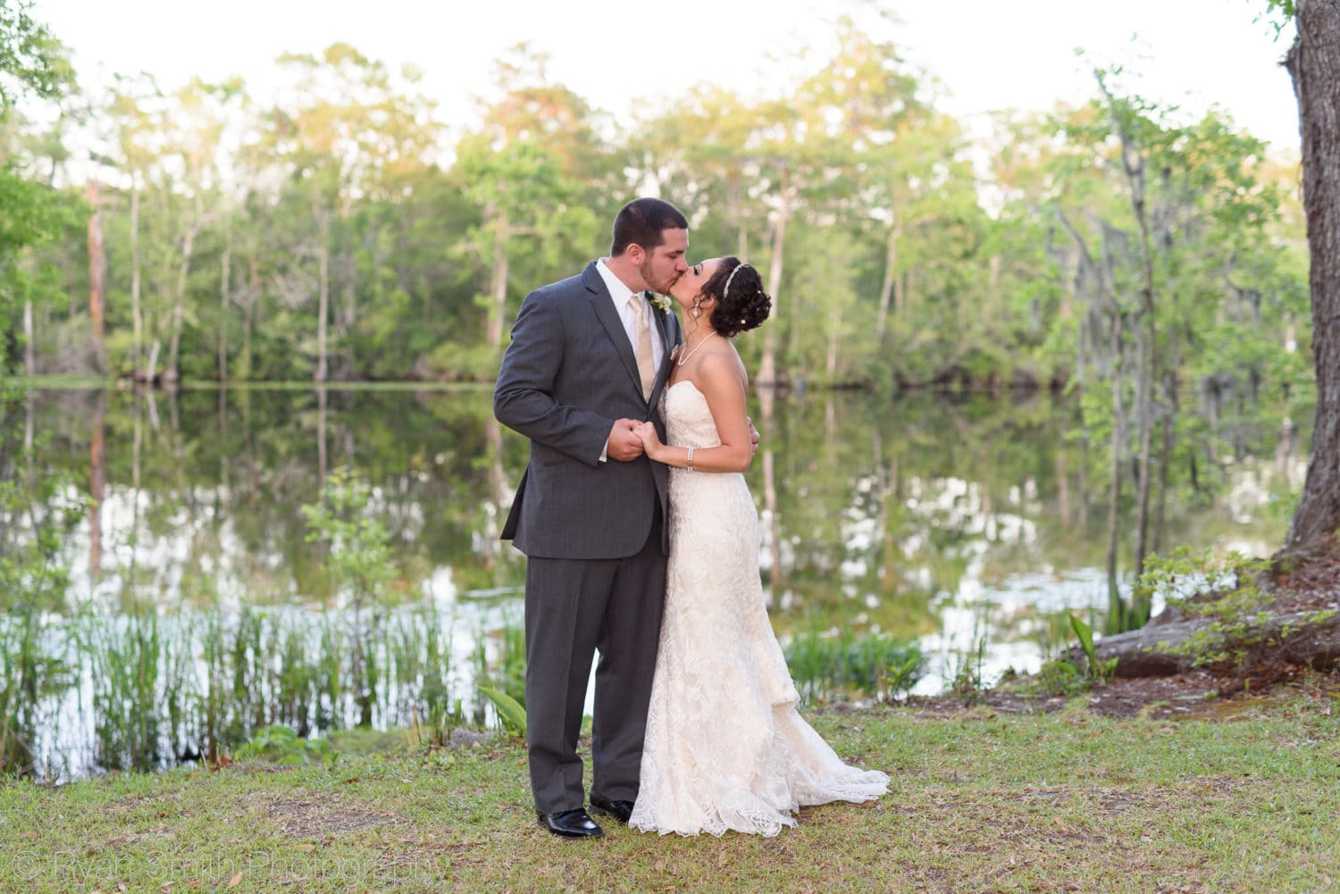 Kiss by the Waccamaw River - Upper Mill Plantation