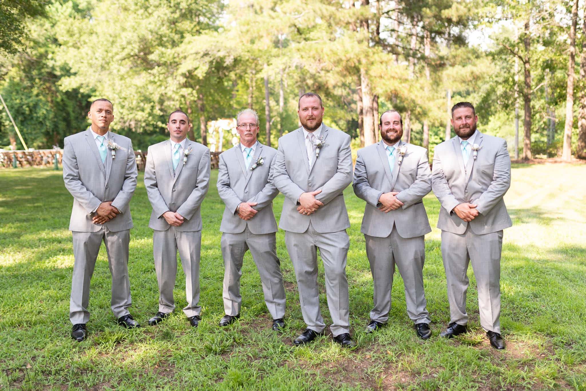 Pictures with the groomsmen Wildberry Farm