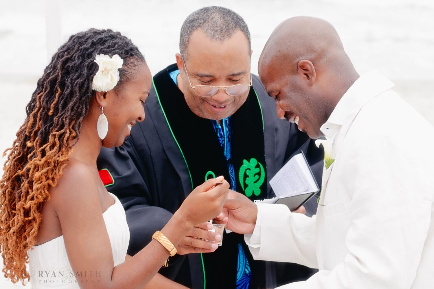 Tasting spices during wedding ceremony -