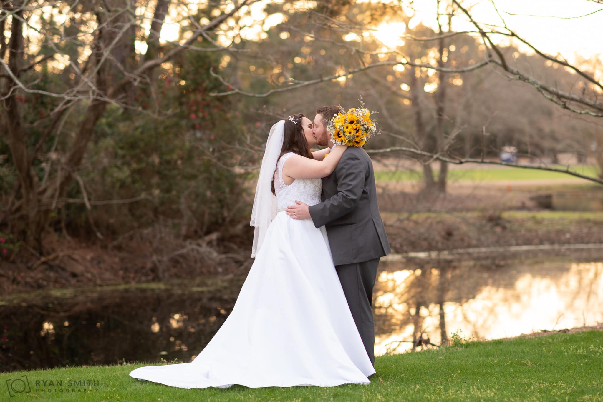 Kiss by the pond Litchfield Country Club