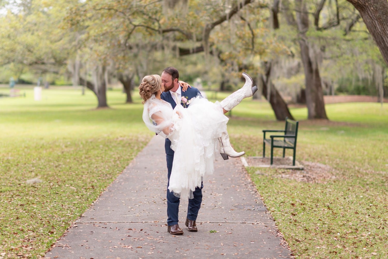 Kiss with boots in the air - Brookgreen Gardens