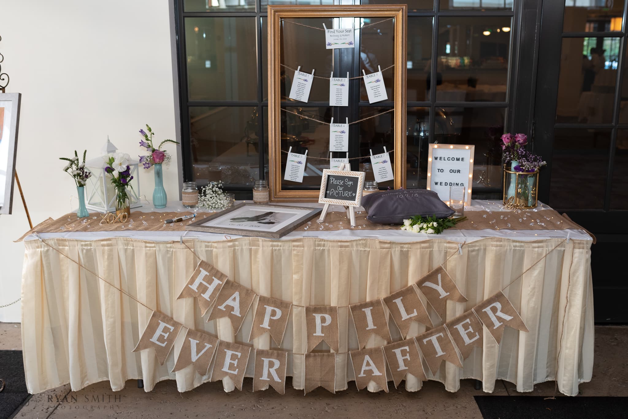 Happily ever after table -