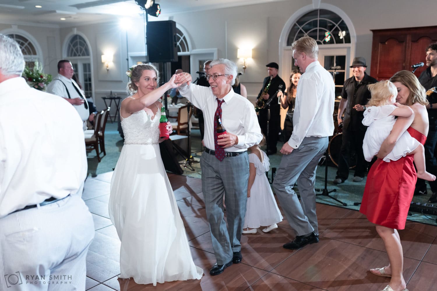 Bride dancing with father Wachesaw Plantation