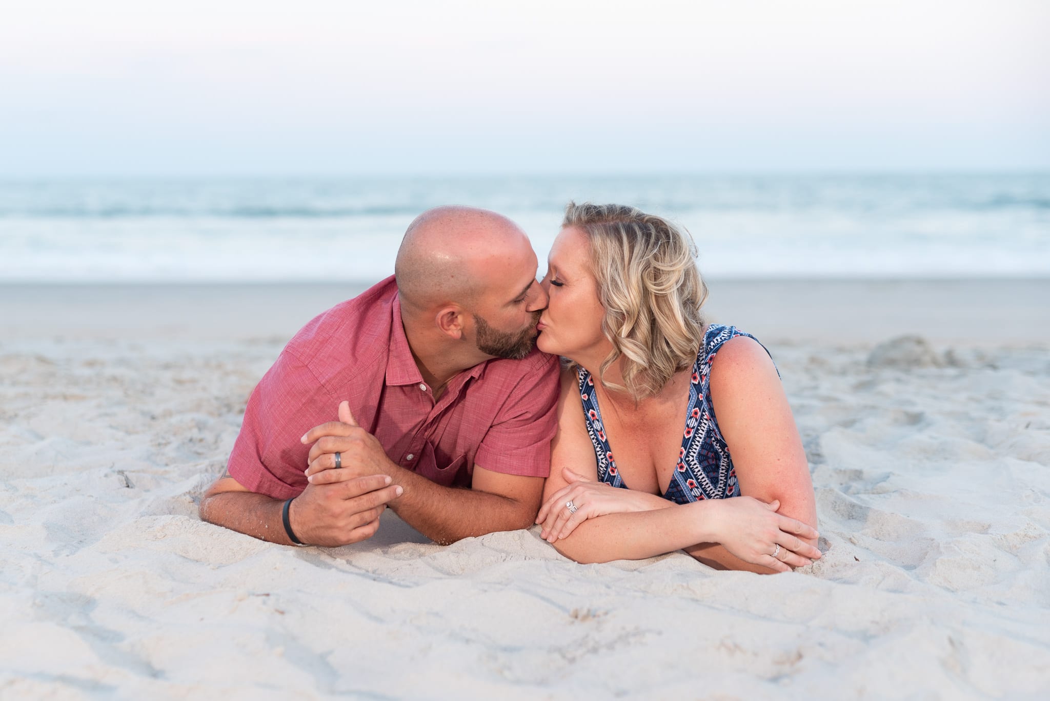 Kiss in the sand - Huntington Beach State Park