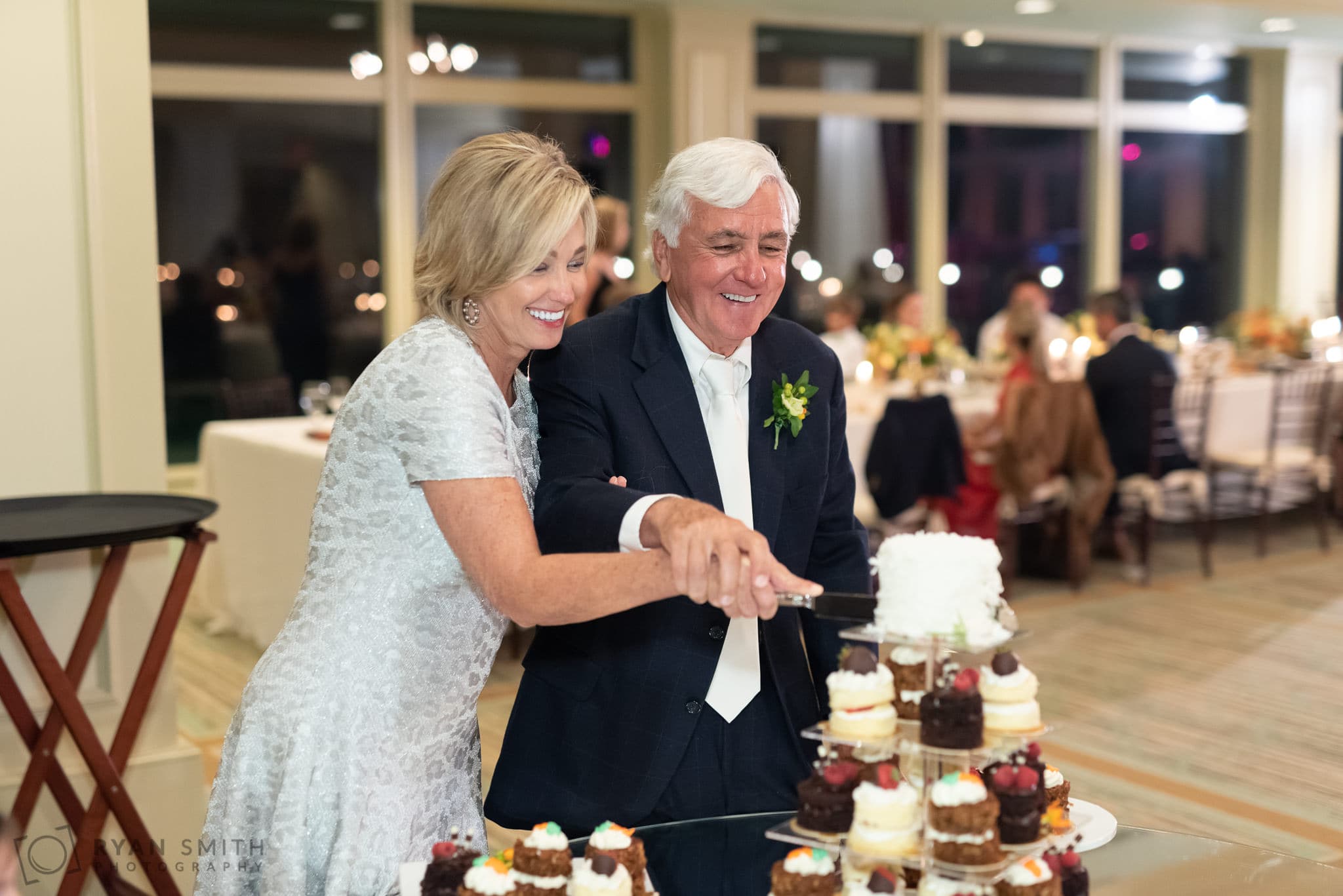 Happy couple cutting the cake - Dunes Golf and Beach Club - Myrtle Beach