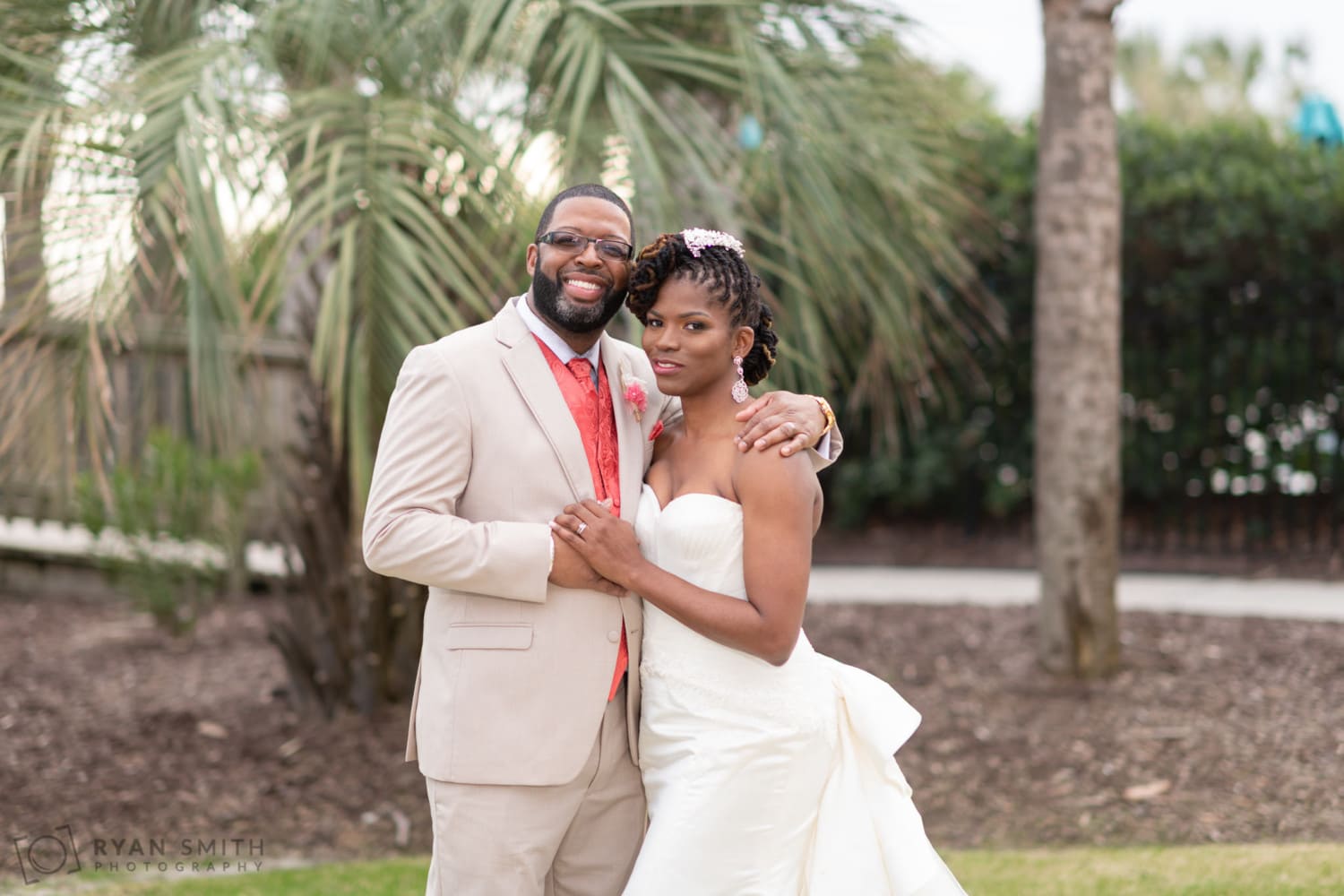 Bride and groom in front of the palms - Doubletree Resort - Myrtle Beach