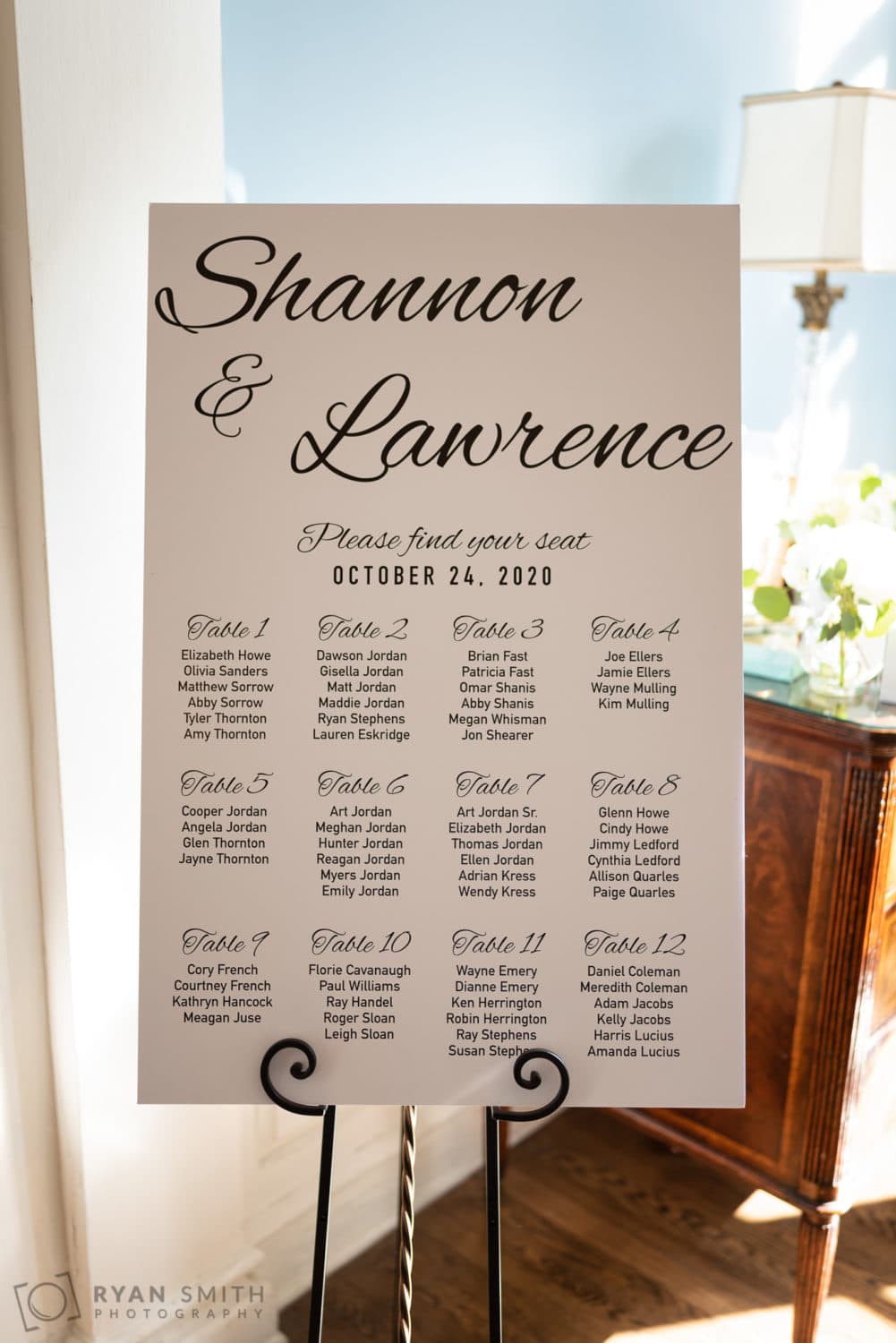 Table seating sign - Pine Lakes Country Club
