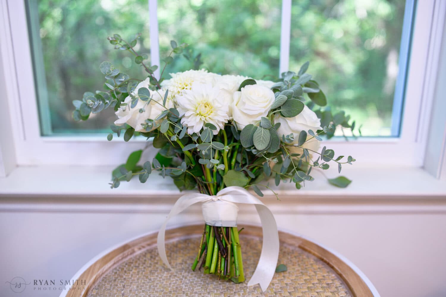 Bride's bouquet  - Magnolia Plantation