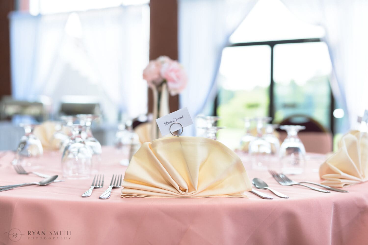 Table details - Wild Wing Plantation