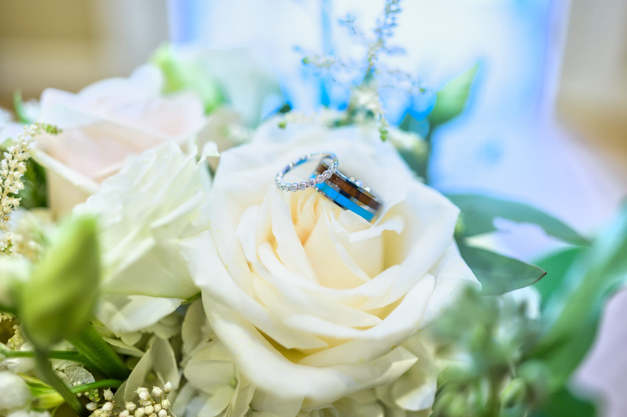 Rings on the bouquet - Pawleys Plantation