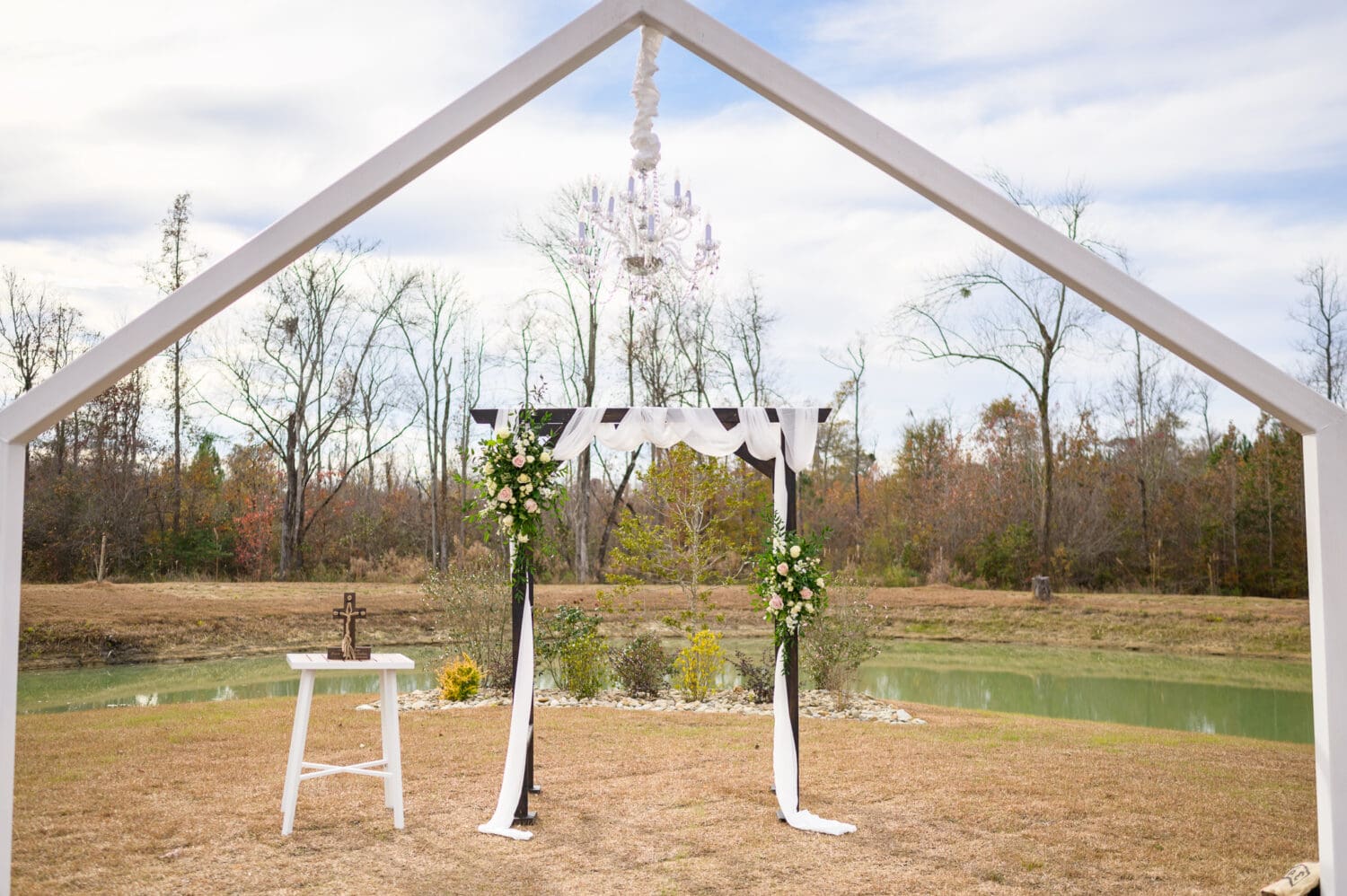 Wedding arch - The Venue at White Oaks Farm
