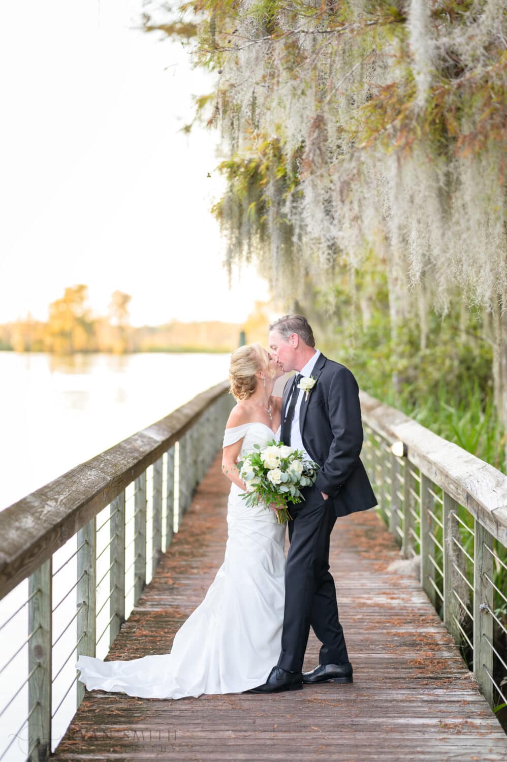Kiss on the Waccamaw River - Safe Harbor Reserve Harbor Yacht Club