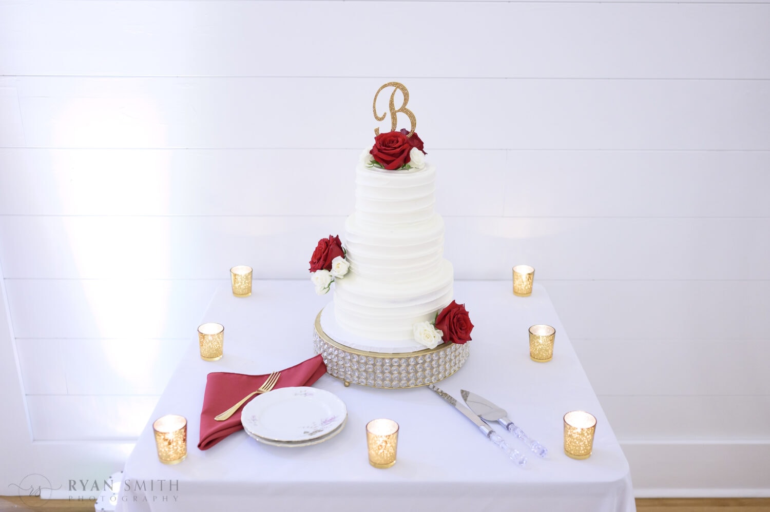 Wedding cake details - The Venue at White Oaks Farm