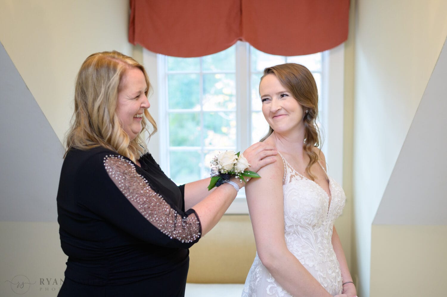 Mom touching bride on her shoulder - Brookgreen Gardens