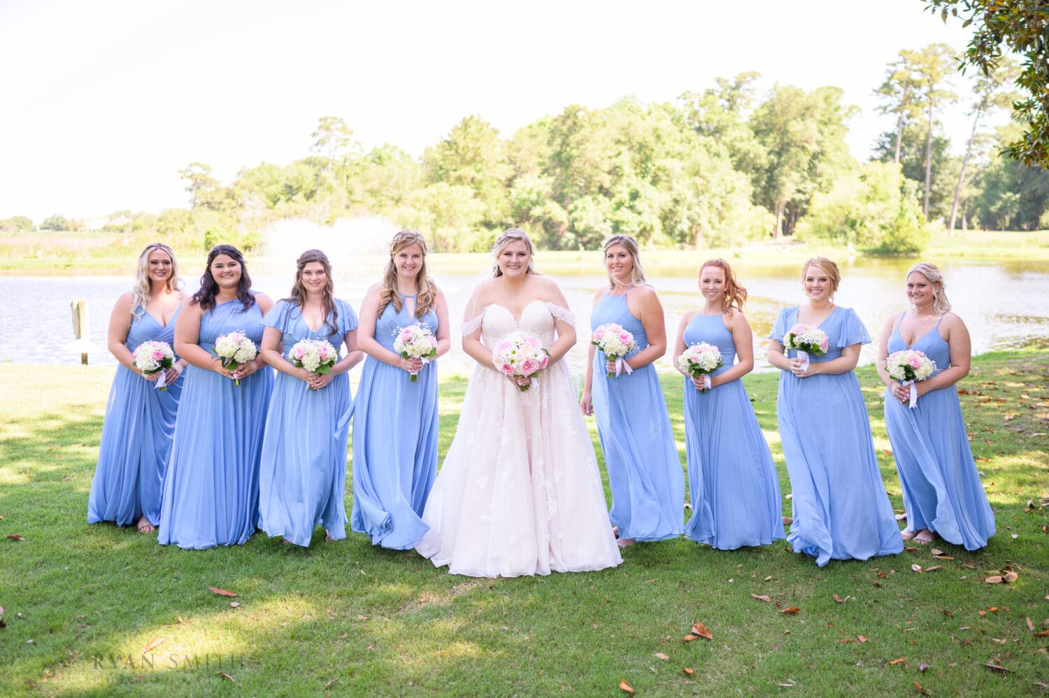 Pictures with the bridal party - Pawleys Plantation