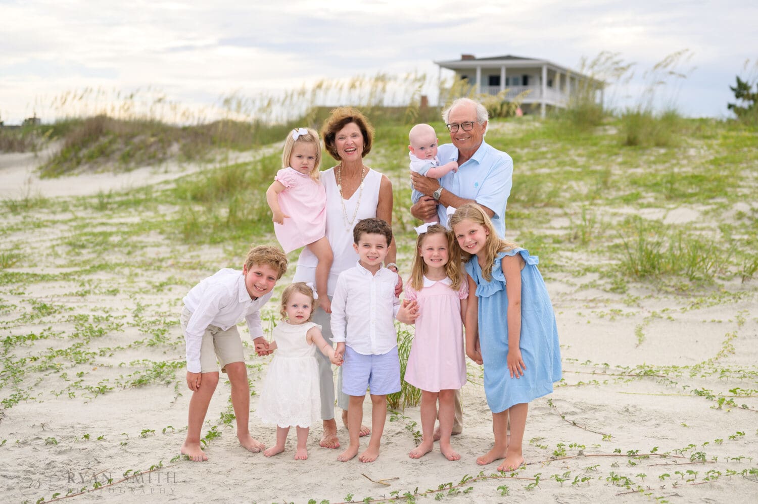 Big family with lots of kids on a windy day - Pawleys Island