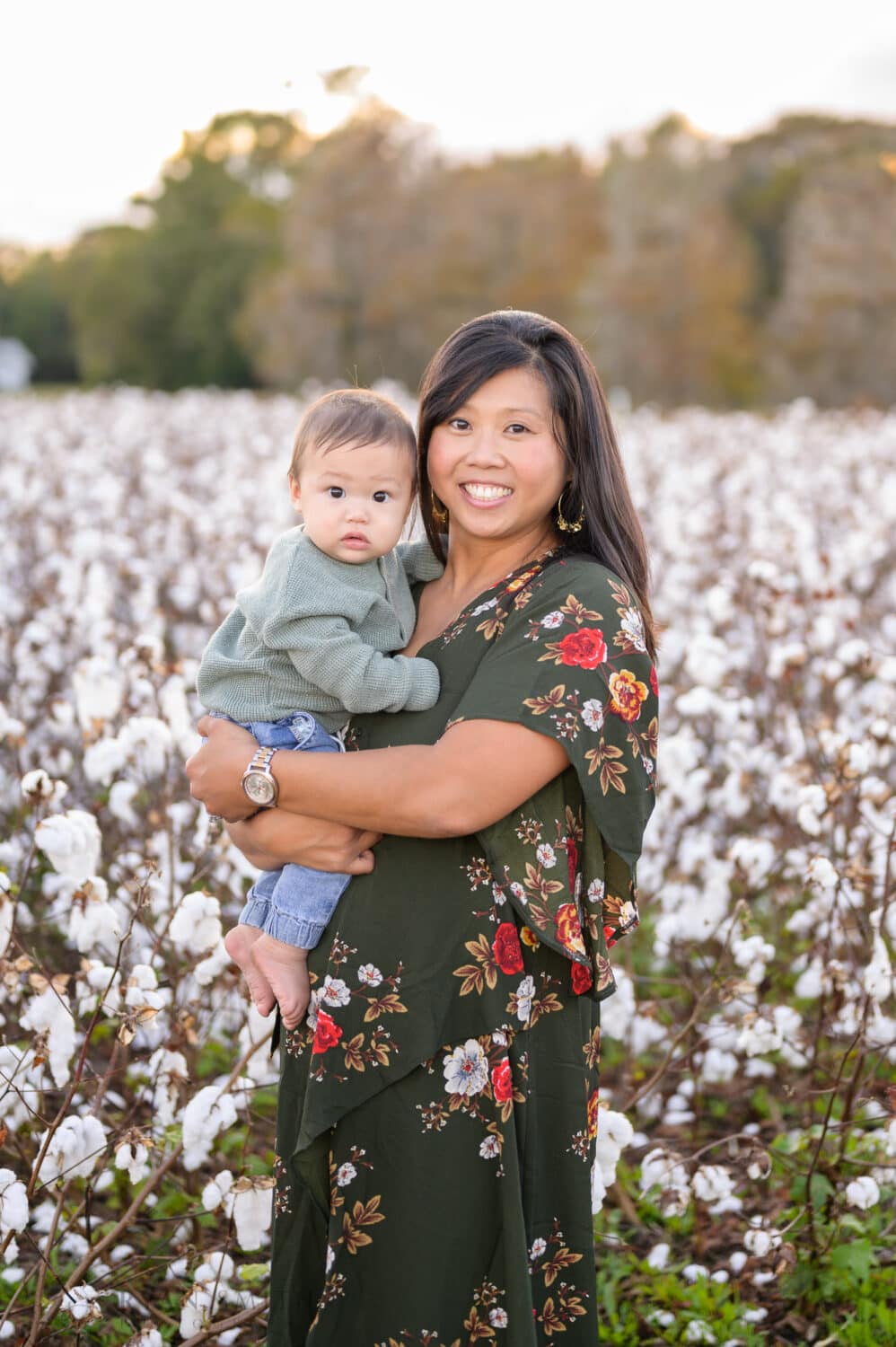 Family pictures in the cotton fields - Upper Mill Plantation