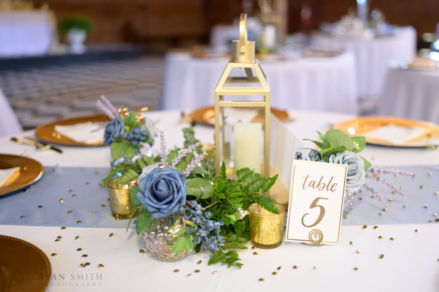 Table details - The Peanut Warehouse - Conway