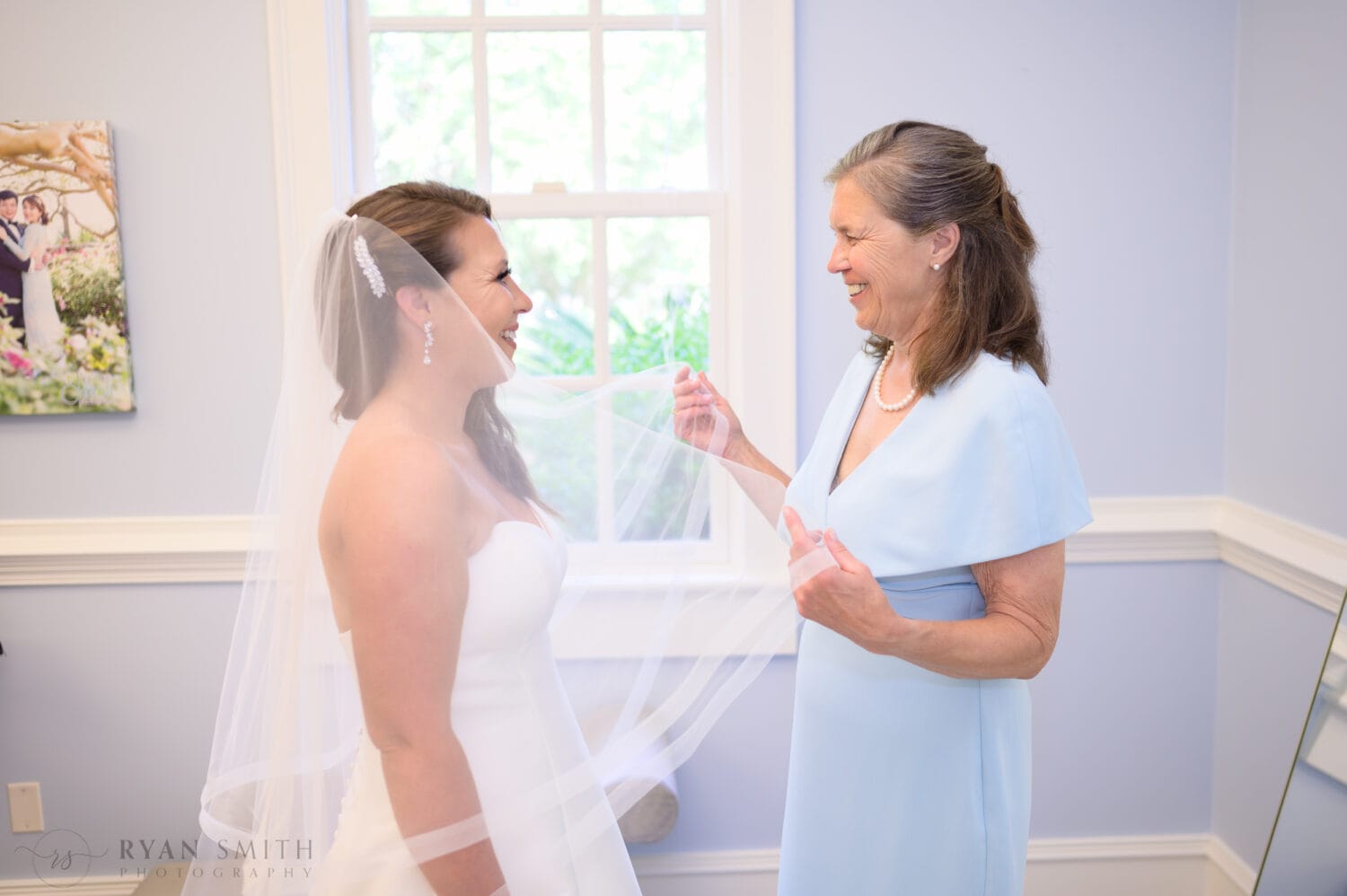 Mom helping bride with her veil - Pine Lakes Country Club