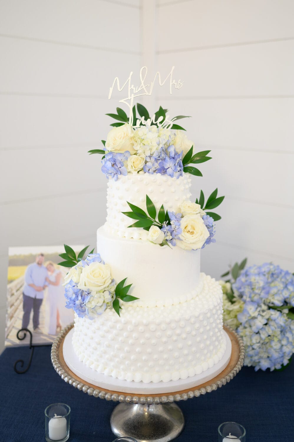 Wedding cake - The Venue at White Oaks Farm