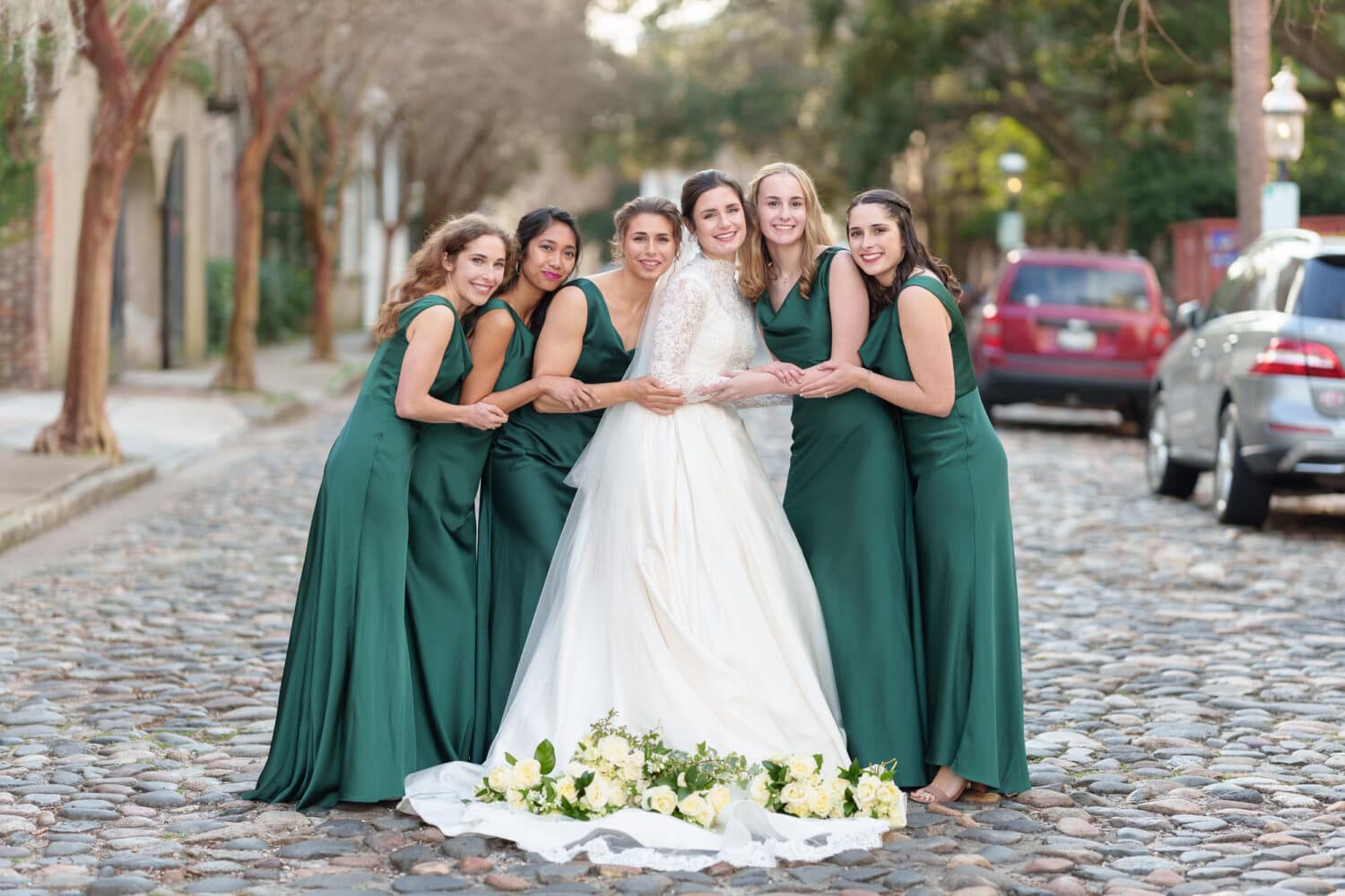 Portraits with the bride and bridesmaids - Chalmers Street