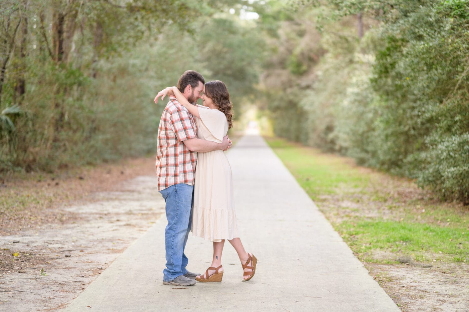 Engagement pictures around the Atalaya Castle - Huntington Beach State Park